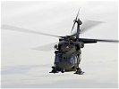 Unterstützung aus der Luft durch einen Black-Hawk-Hubschrauber. (Bild öffnet sich in einem neuen Fenster)