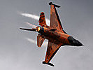 Im Detail fliegen die Niederländer eine F-16 MLU "Mid Life Update". (Bild öffnet sich in einem neuen Fenster)