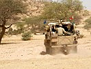 Unsere Spezialeinsatzkräfte erkunden das Wegenetz im Osten des Tschad. (Bild öffnet sich in einem neuen Fenster)