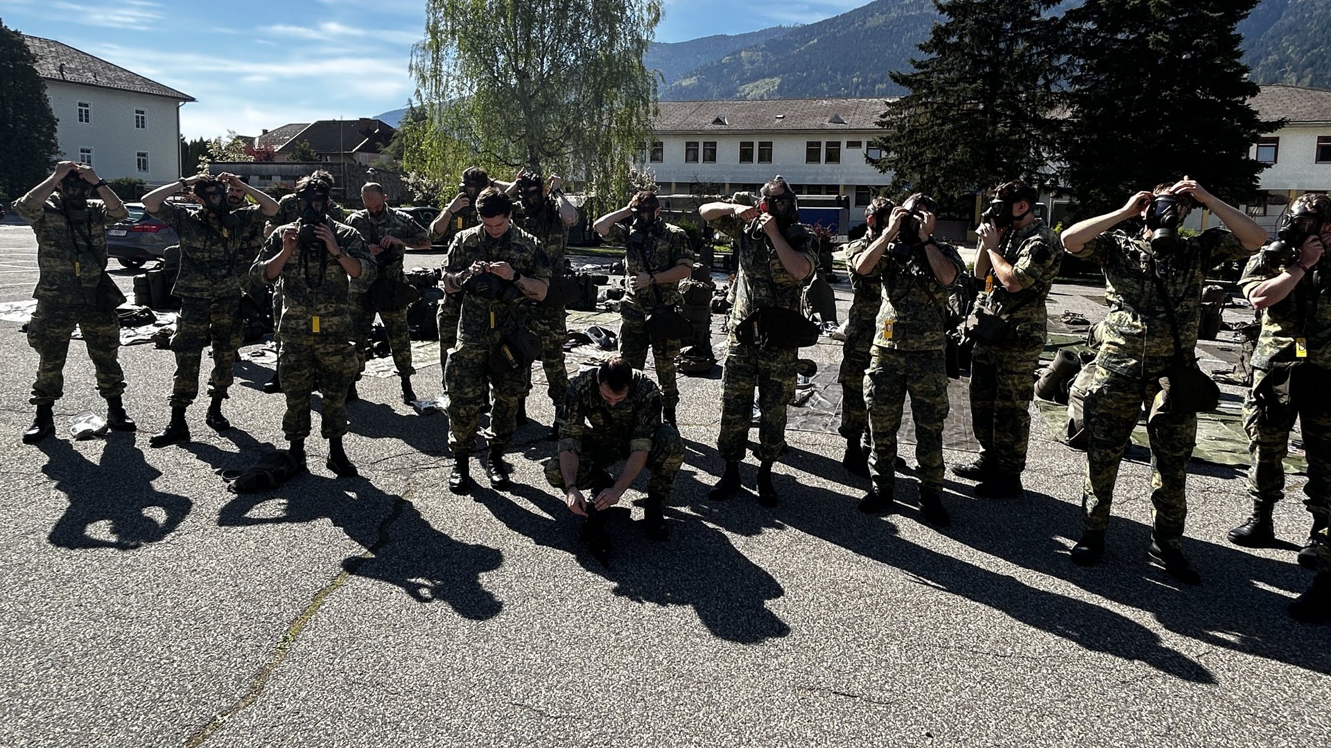 Die erste Formierungsübung für die Milizsoldaten in Spittal an der Drau.