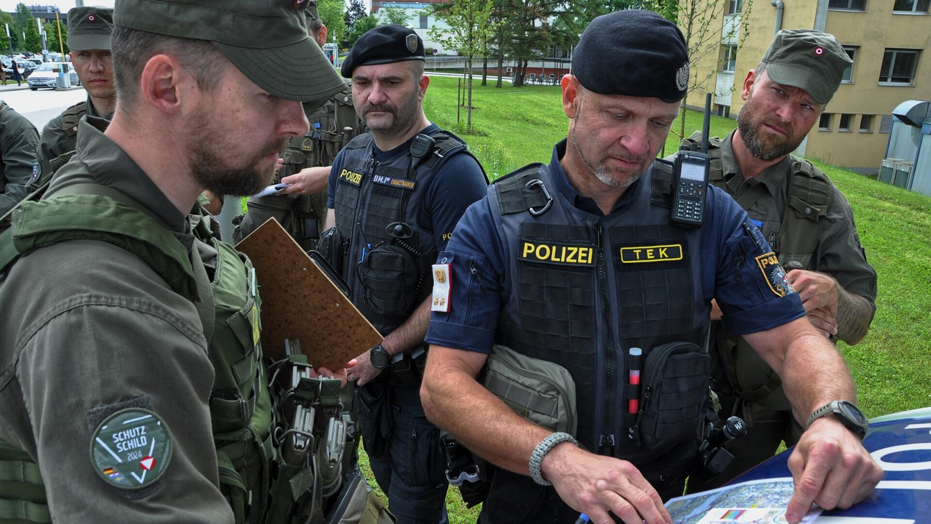 Auch mit anderen Einsatzorganisationen, wie der Polizei, wurde geübt.