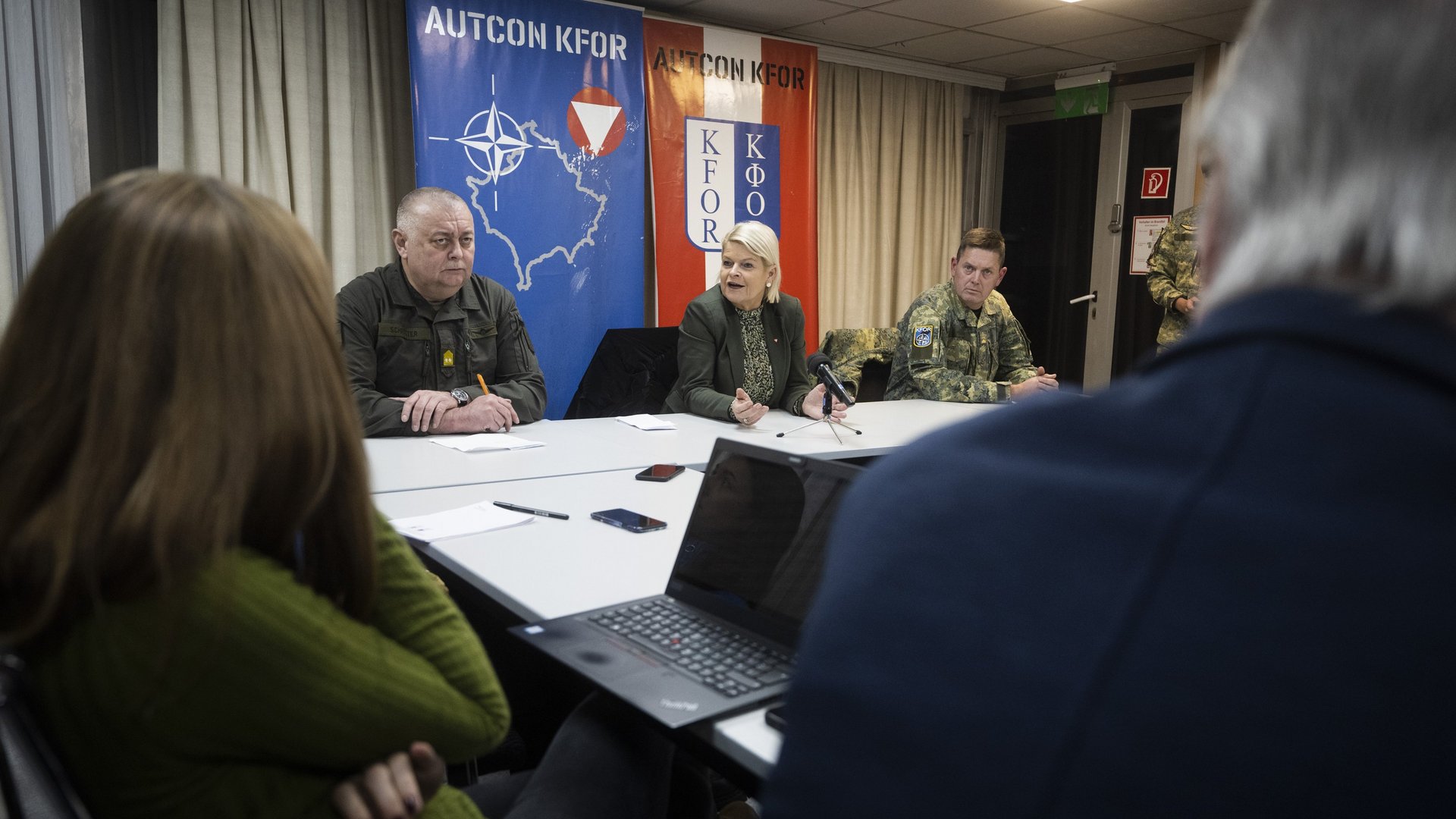 Verteidigungsministerin Klaudia Tanner: "Neben der primären Verantwortung für die militärische Landesverteidigung hat die Beteiligung an internationalen Friedenseinsätzen für das Bundesheer eine hohe Priorität."