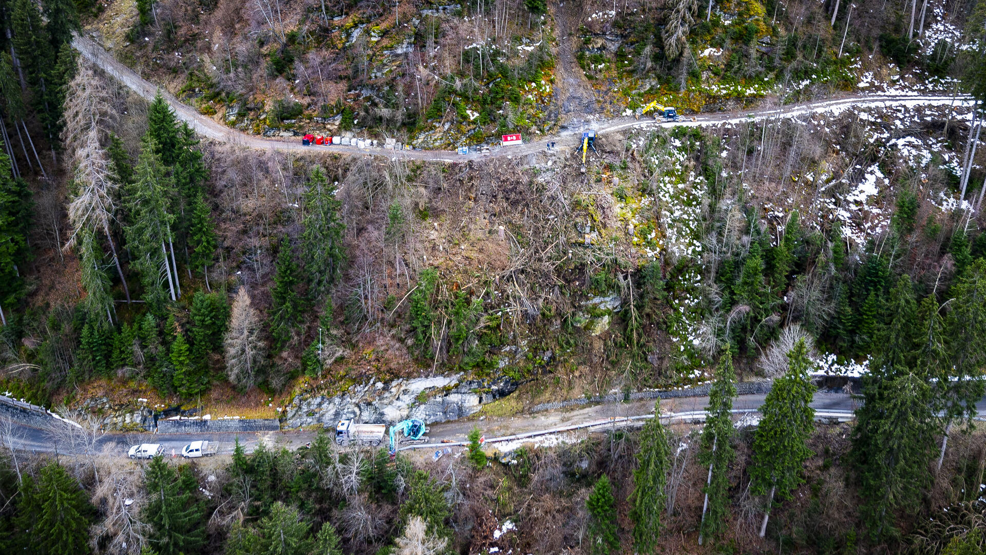 Nach einem Felssturz ist Hochgallmig bei Landeck von der Straße aus nicht erreichbar.