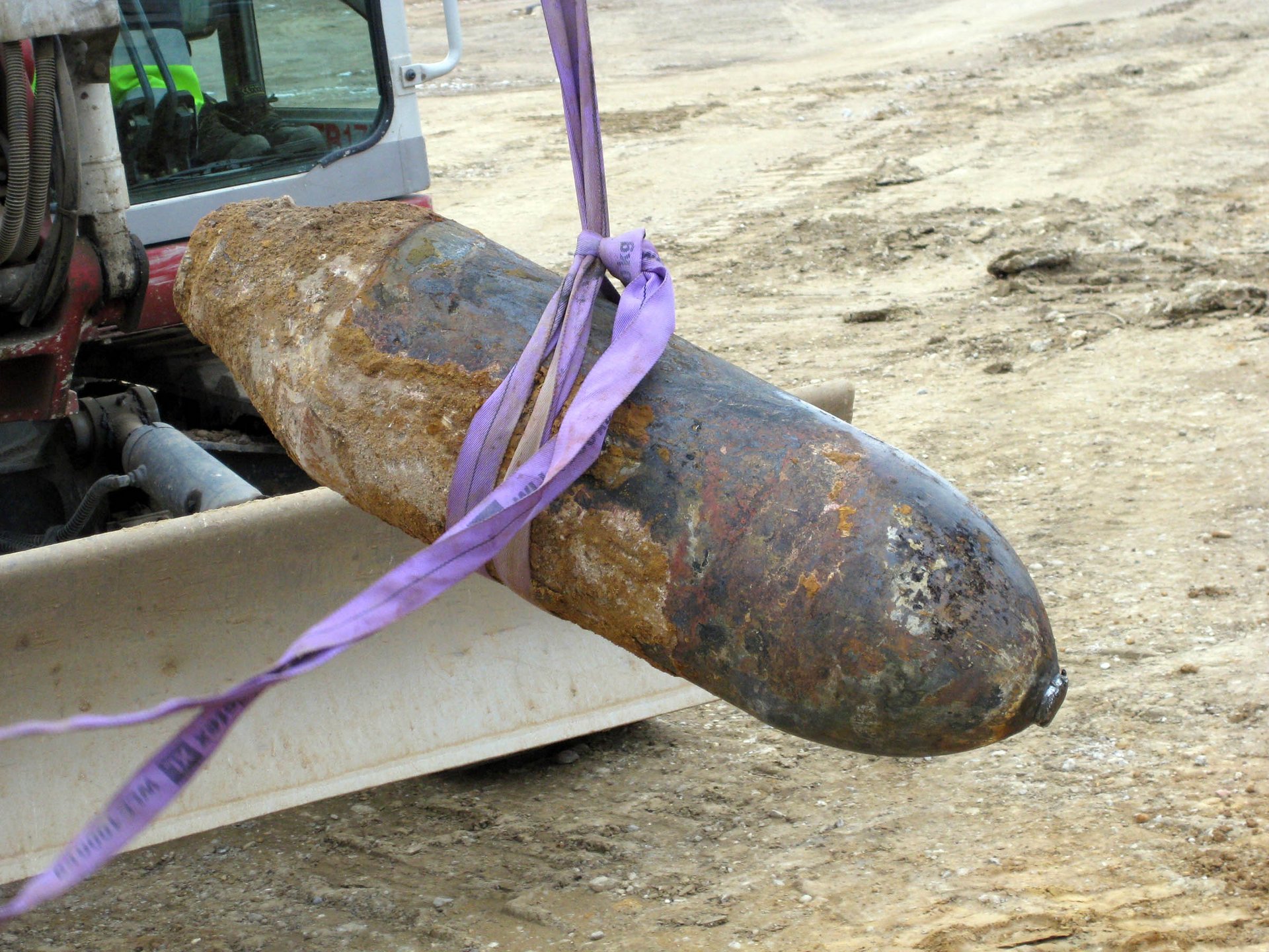 Eine Fliegerbombe aus dem Zweiten Weltkrieg.