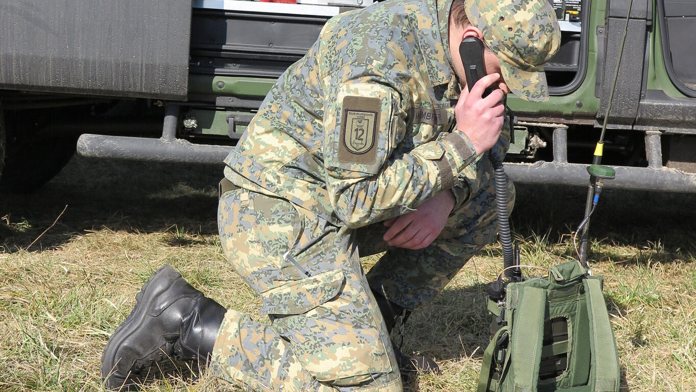 Soldaten der Stabskompanie sorgten für die Verbindung.