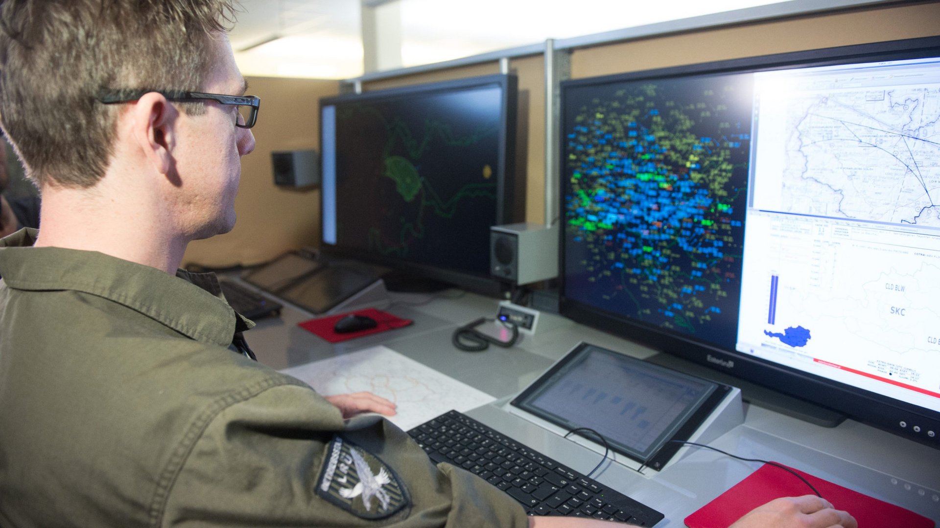 Dienst in der "Einsatzzentrale Basisraum" in St. Johann.