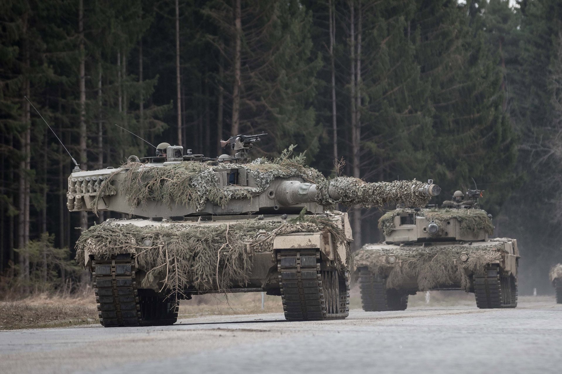 Kampfpanzer "Leopard" 2A4 beim Training am Truppenübungsplatz Allentsteig.