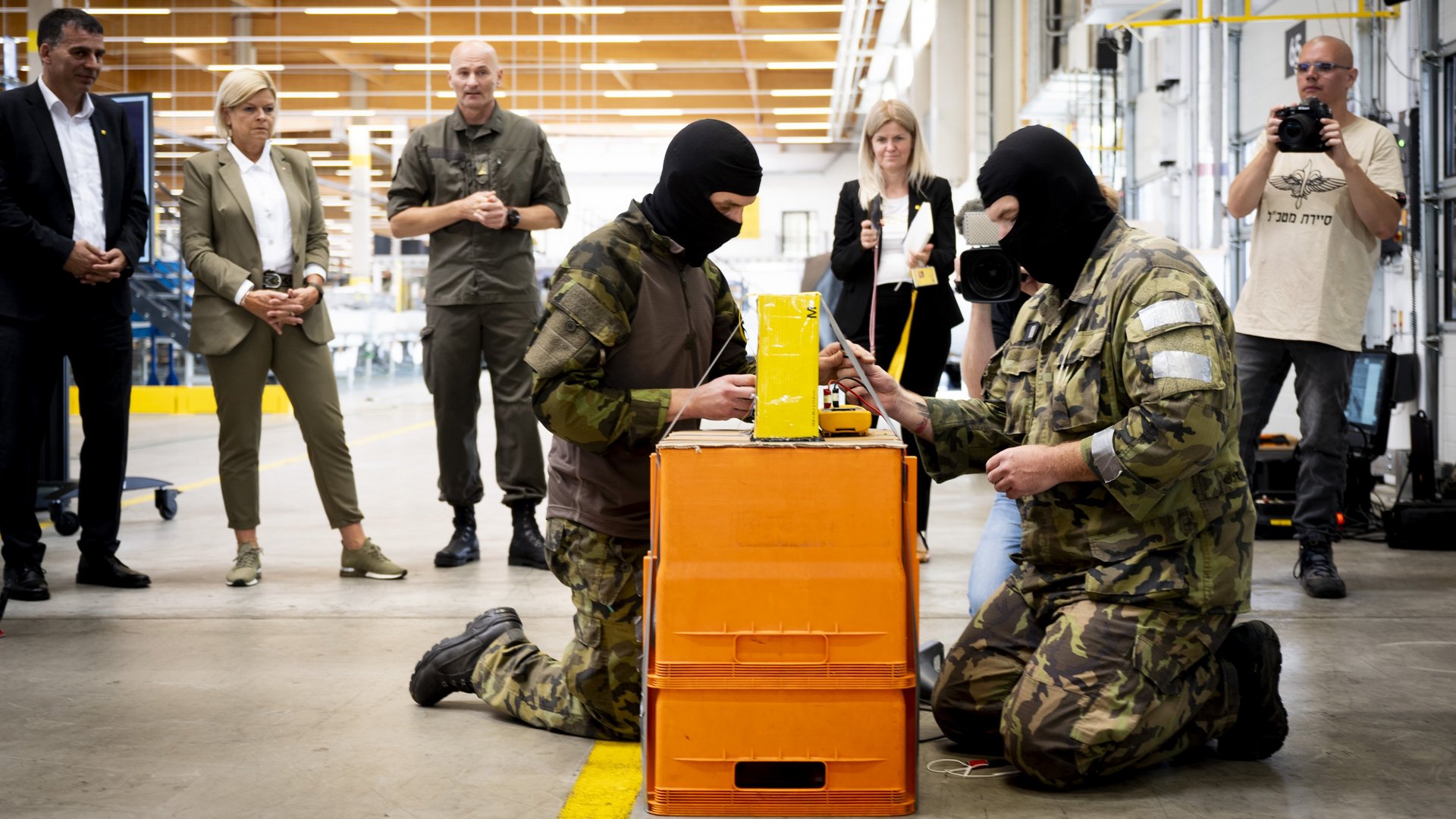 Internationale Handentschärferteams trainieren in Österreich.