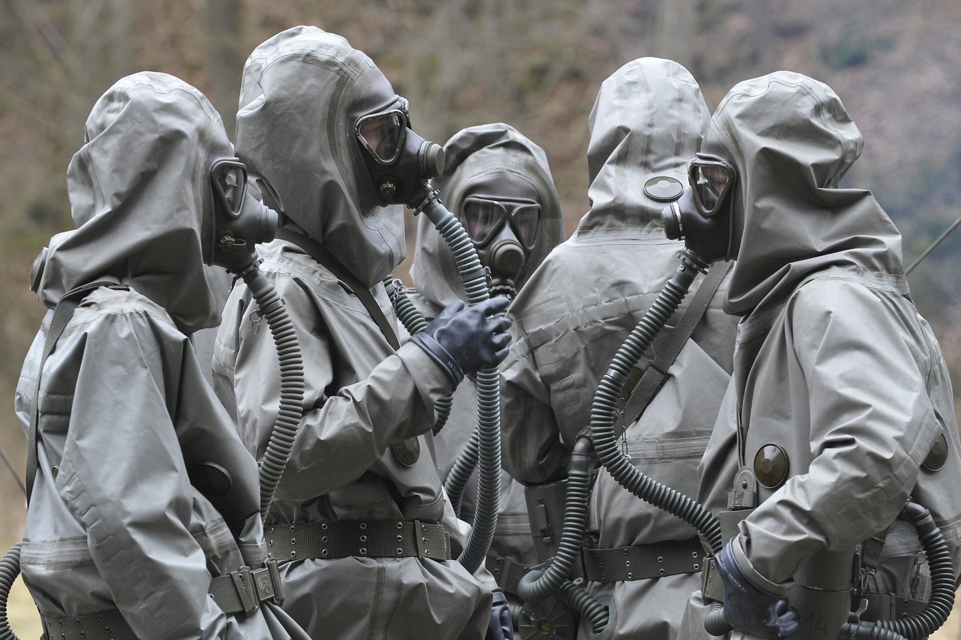 Soldaten der ABC-Abwehr beim Training