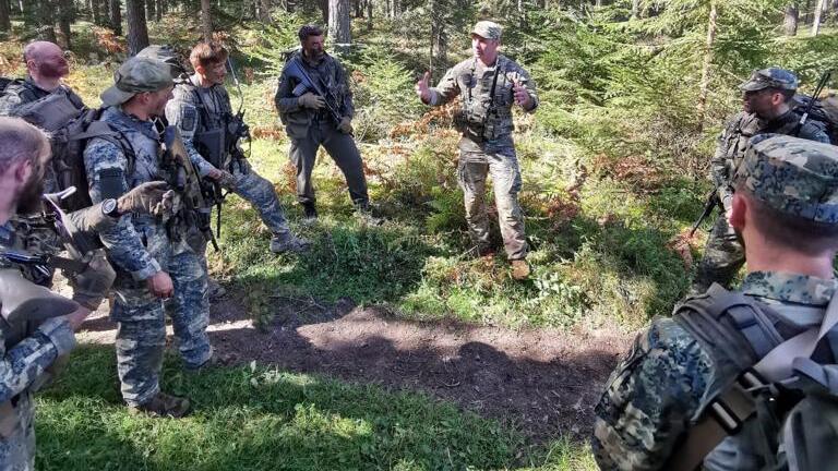 Die US-Ausbilder beobachteten und berieten die Soldaten.