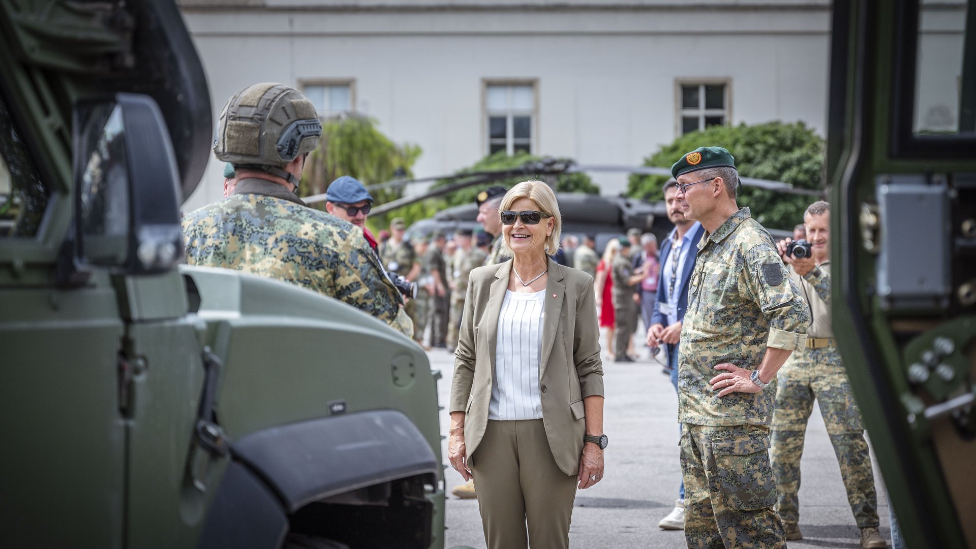 Verteidigungsministerin Klaudia Tanner: "Übungen in dieser Größe werden in Zukunft wieder die Regel werden."