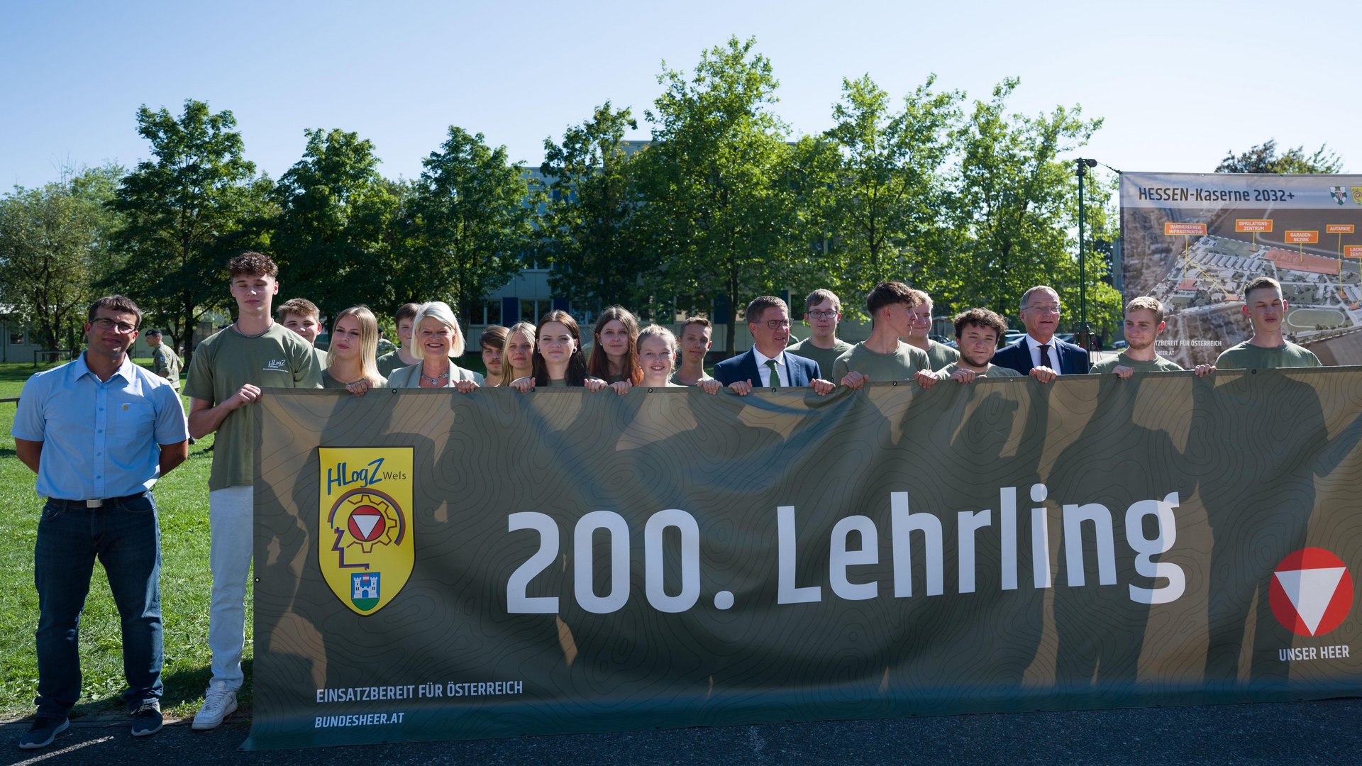 Bundesheer: Erster Kampfpanzer zur Modernisierung übergeben