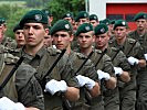 Die Soldaten der Ehrenformation von der Lehrkompanie des Stabsbataillons 7. (Bild öffnet sich in einem neuen Fenster)